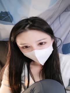 黑框眼镜网红尤物!干净白虎美穴!跳蛋磨蹭塞入<script src=